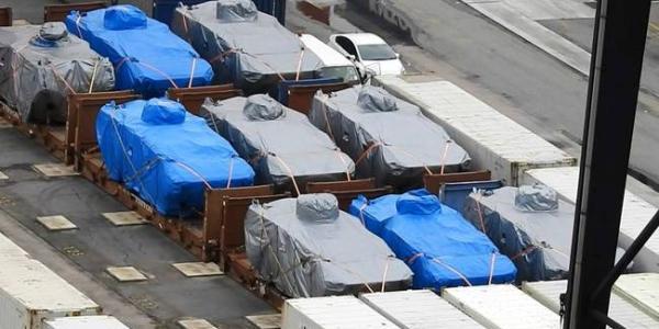 香港货柜码头现9辆装甲车 海关疑有人走私军火