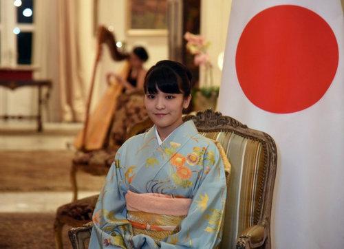 日本真子公主将与大学同学订婚 男友曾获“海王子”称号_《参考消息》官方网站
